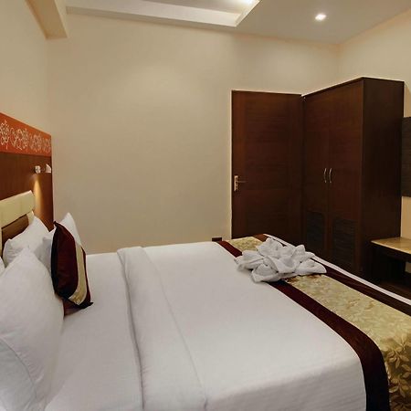 Hotel Rudra Vilas Agra  Extérieur photo