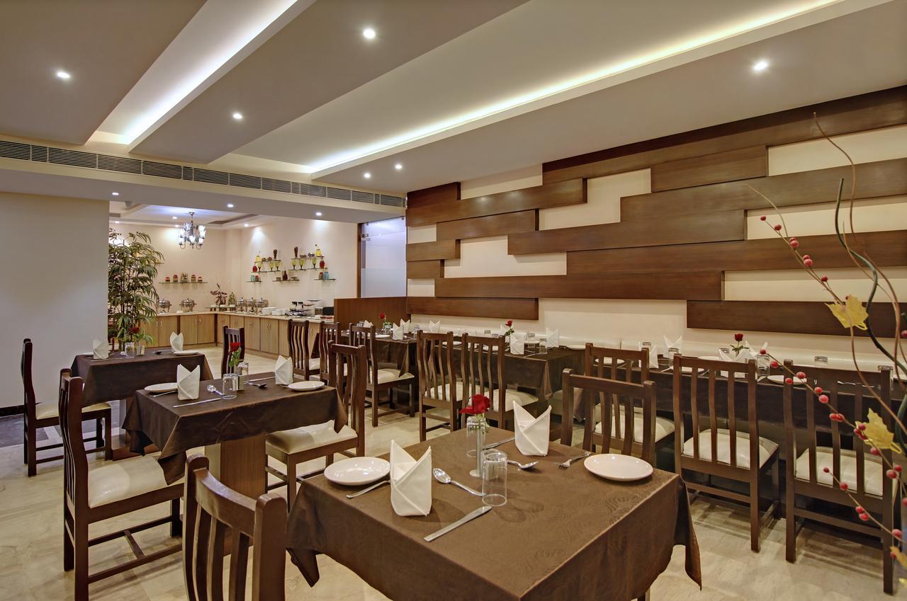 Hotel Rudra Vilas Agra  Extérieur photo