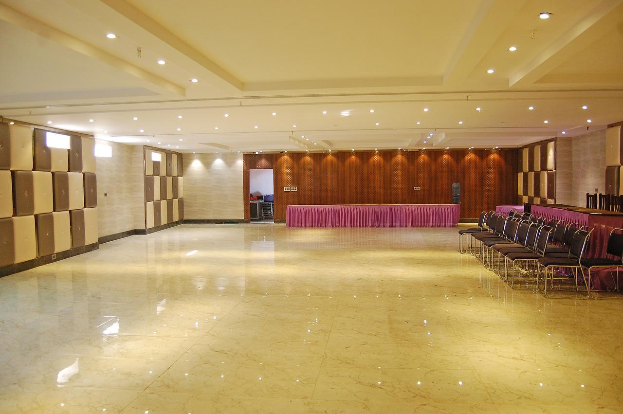 Hotel Rudra Vilas Agra  Extérieur photo