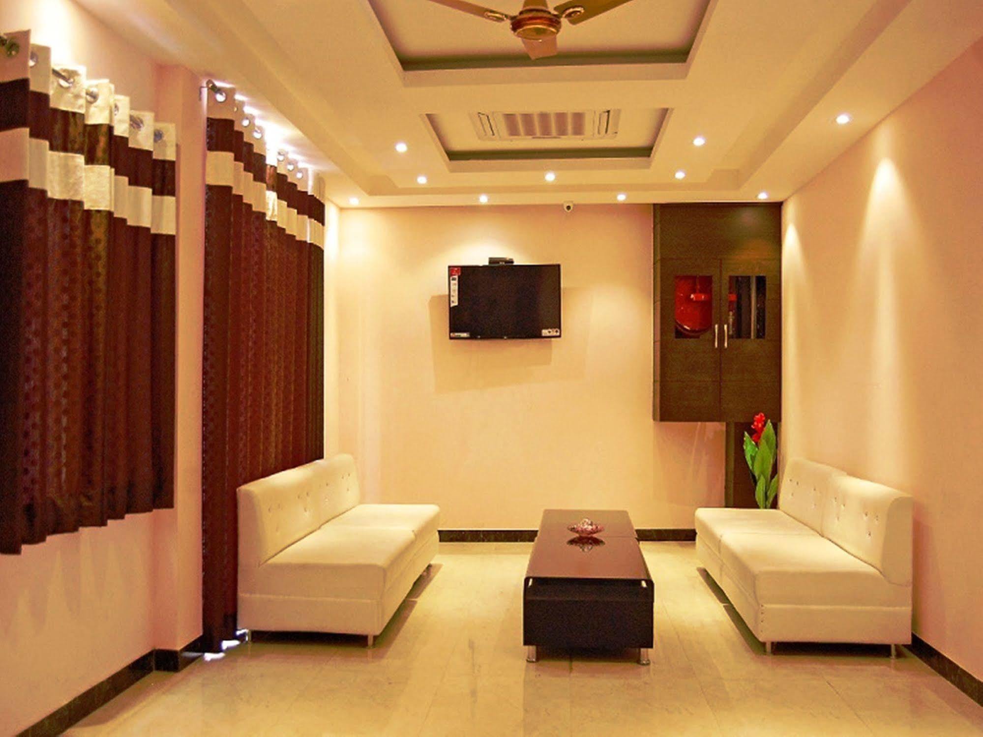 Hotel Rudra Vilas Agra  Extérieur photo