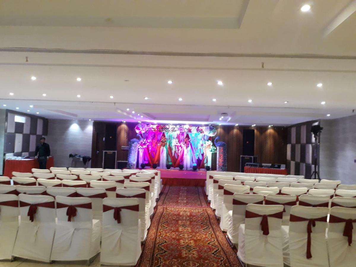 Hotel Rudra Vilas Agra  Extérieur photo