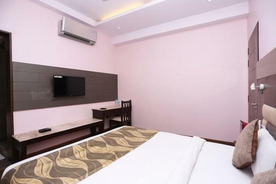 Hotel Rudra Vilas Agra  Extérieur photo