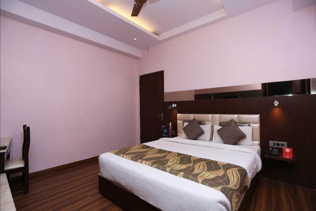Hotel Rudra Vilas Agra  Extérieur photo